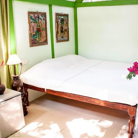 Leela Cottages Морджим Экстерьер фото